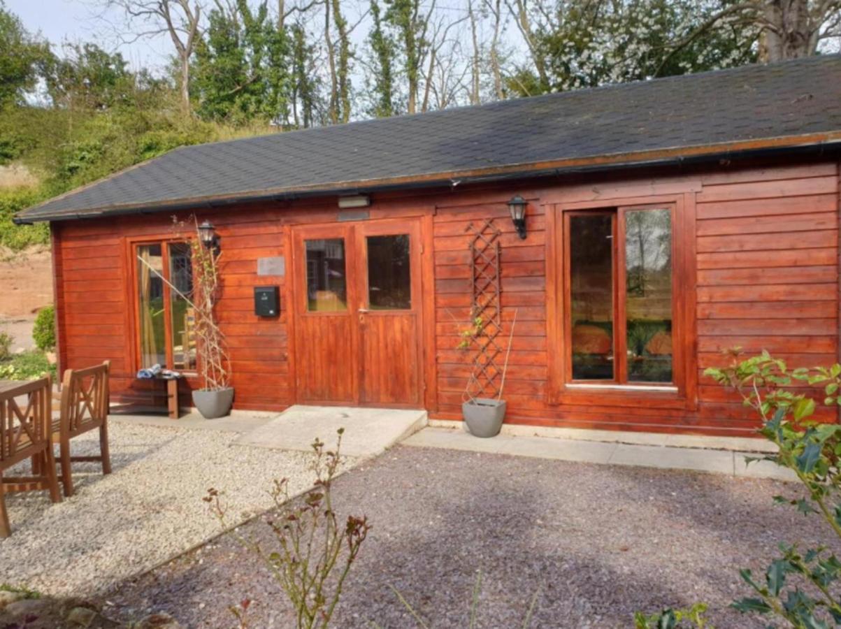 Impeccable 1-Bed House In Retford Close To A1 Εξωτερικό φωτογραφία