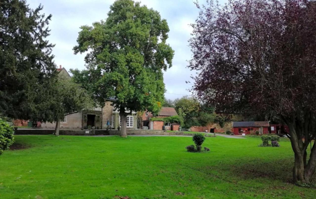 Impeccable 1-Bed House In Retford Close To A1 Εξωτερικό φωτογραφία